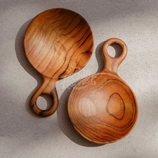 Teak Round Scoop With Hole